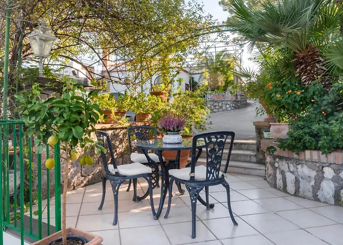 Desiree 2* סורנטו