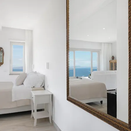 Hotel Desiree