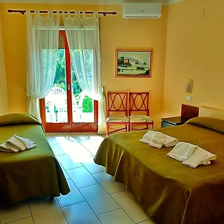 Desiree Hotel