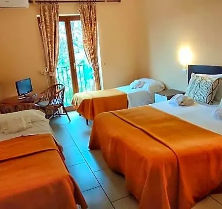 Hotel Desiree